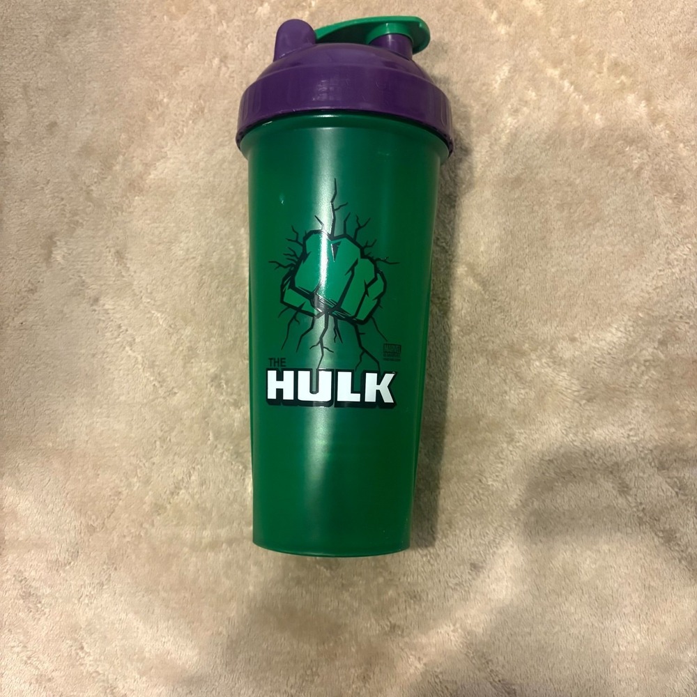 Marvel Hulk Protein Shaker Bottle 20oz BPA Free Mixer Cup w Ball Green